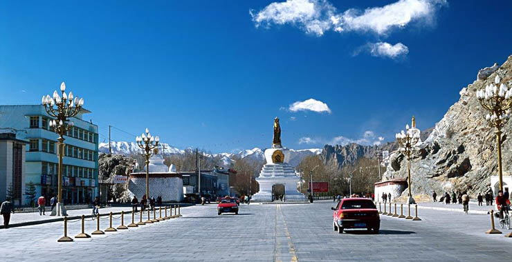 4 - Days Lhasa Tour Package